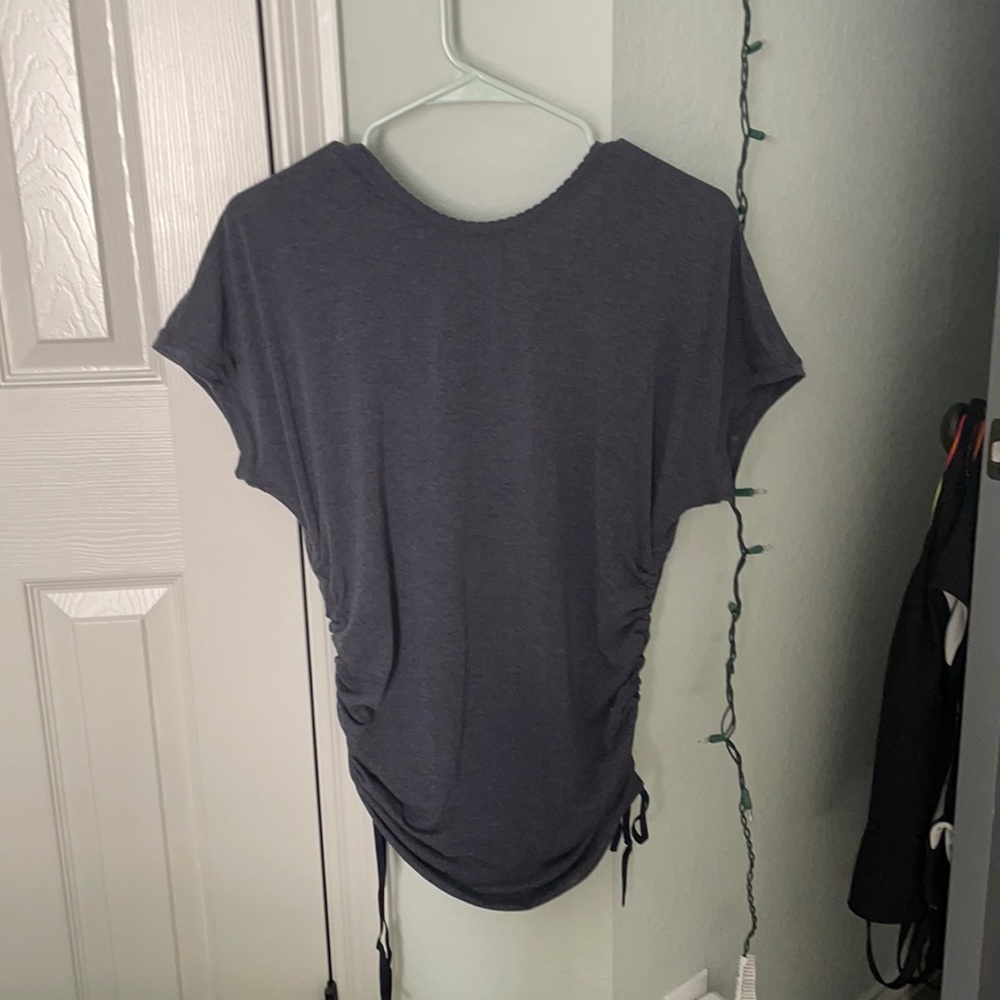 Lululemon top
